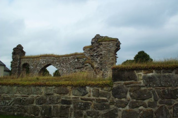 24 Klosterruinen Gudhem